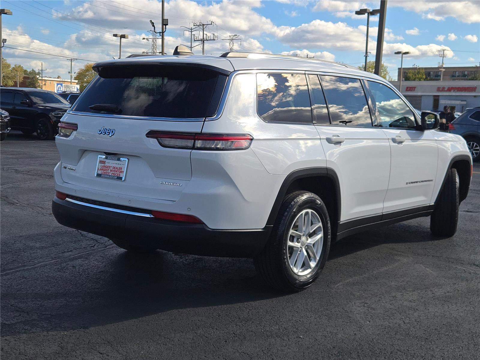 Certified 2023 Jeep Grand Cherokee L Laredo image 15