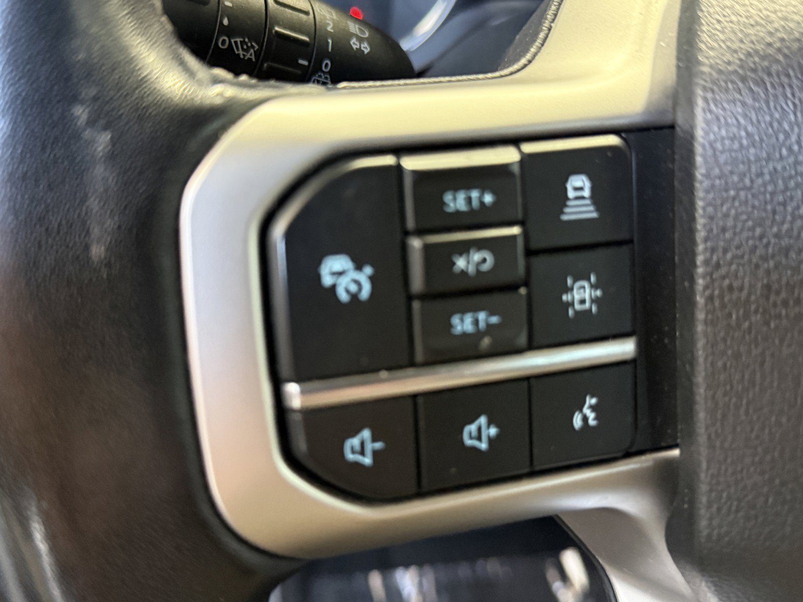 Used 2024 Ford Expedition Max Limited AWD/4WD image 18