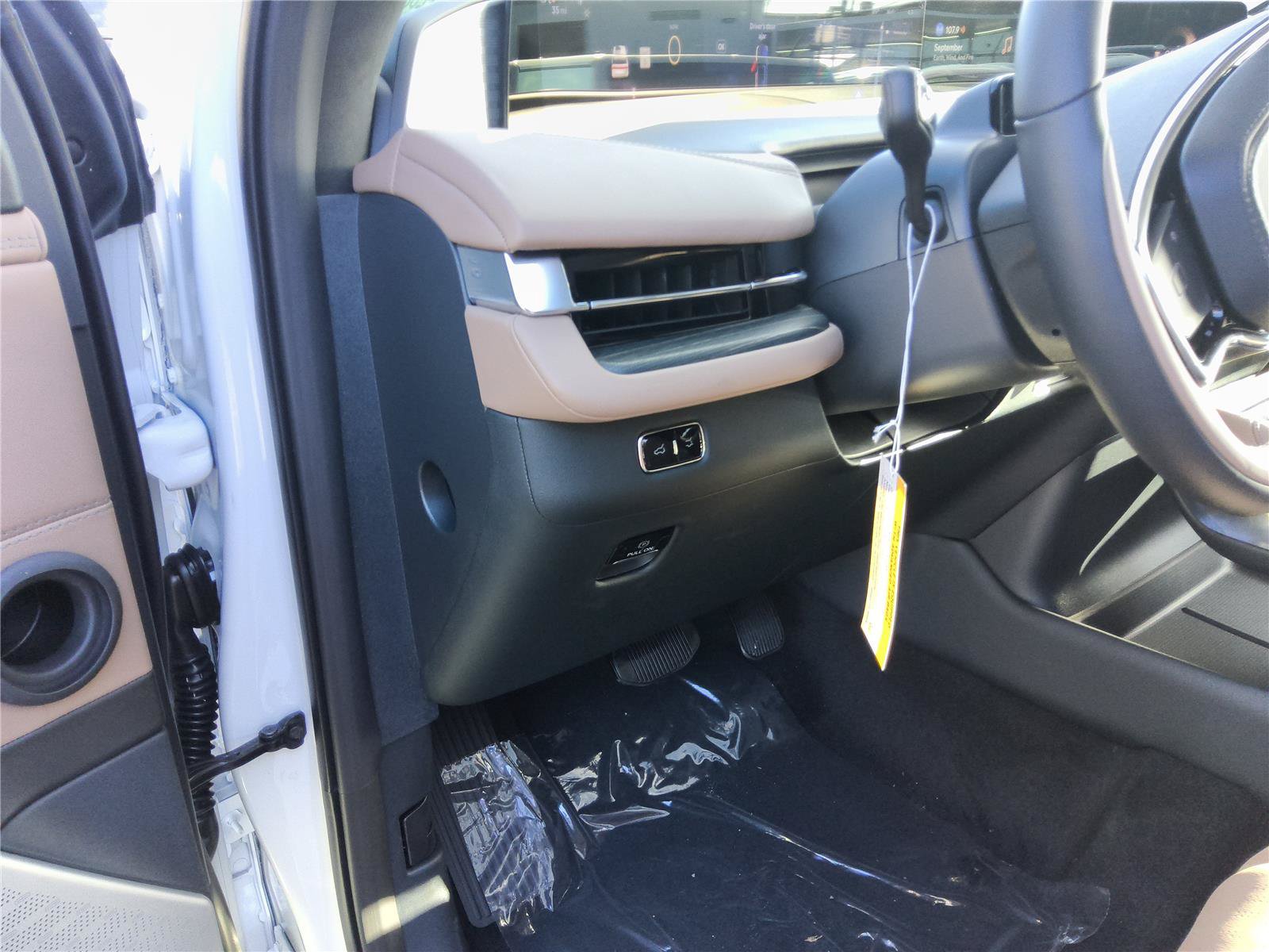 New 2027 Lincoln Navigator Black Label AWD/4WD image 13