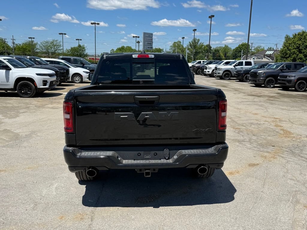 New 2026 RAM 1500 Express AWD/4WD image 7