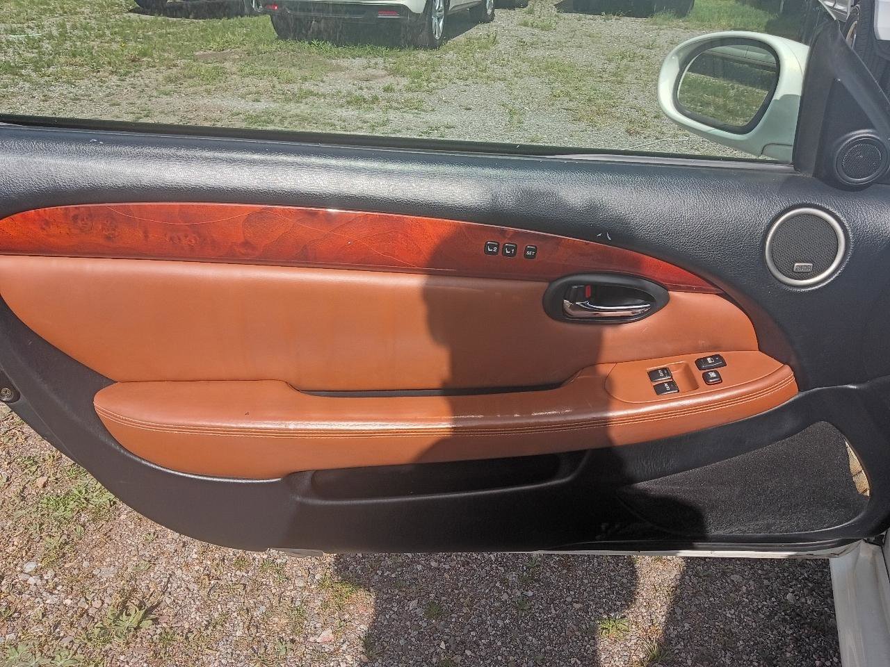 Used 2003 Lexus SC 430 Convertible RWD image 11