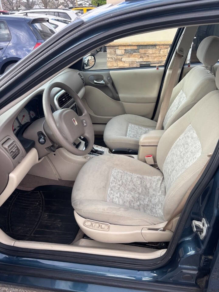 Used 2003 Saturn L-Series LW300 w/ Convenience Pkg image 12