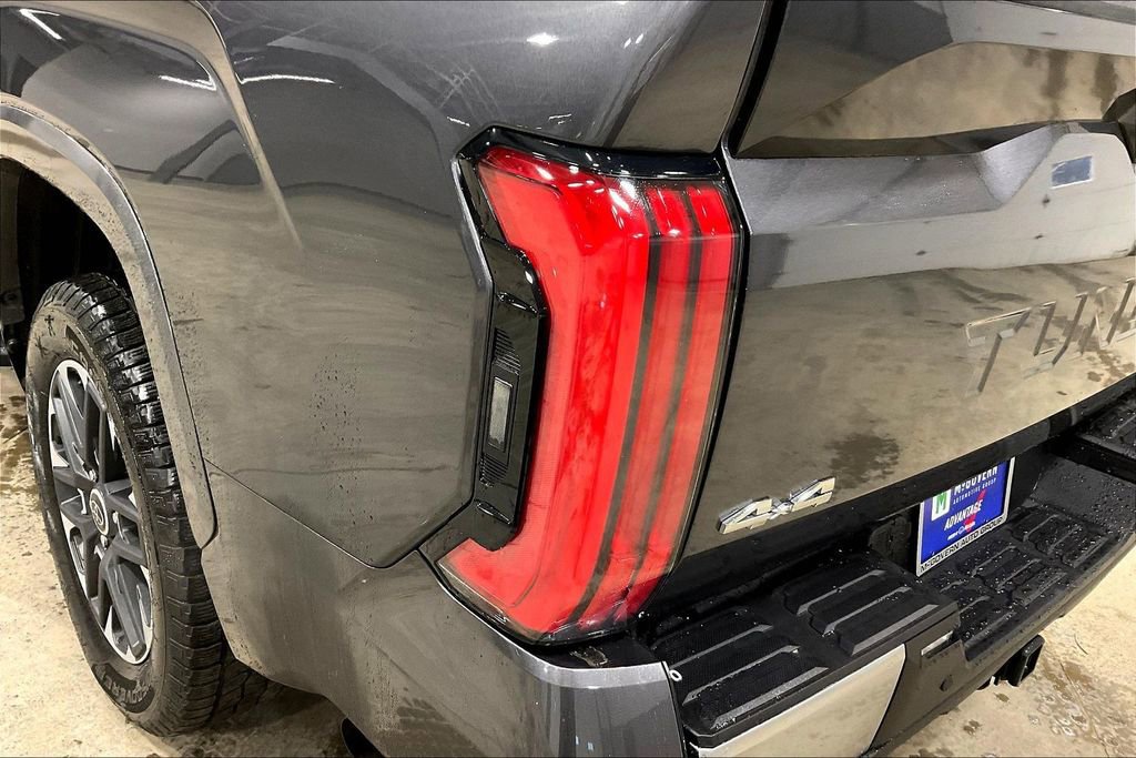 Used 2024 Toyota Tundra Limited image 24