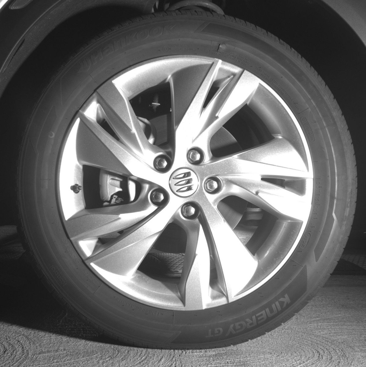 Used 2025 Buick Encore GX Preferred AWD/4WD image 12