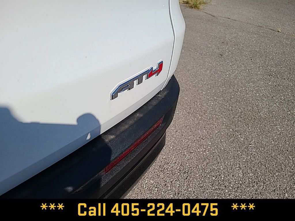 New 2026 GMC Acadia AT4 w/ LPO, Floor Liner Package image 9