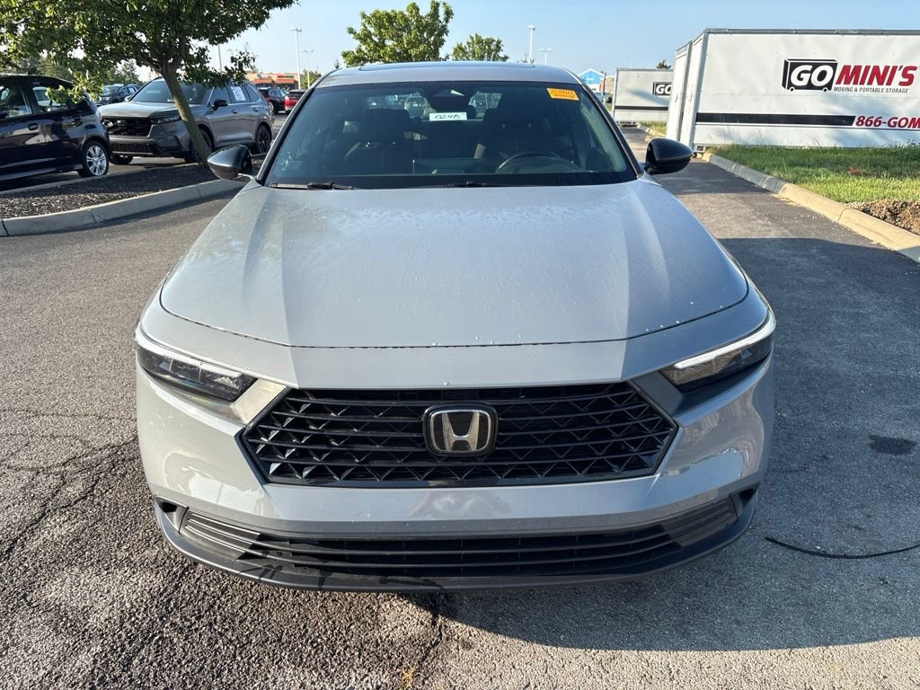 Used 2024 Honda Accord Sport image 3