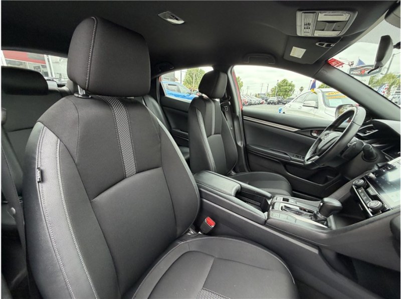 Used 2020 Honda Civic Sport image 32