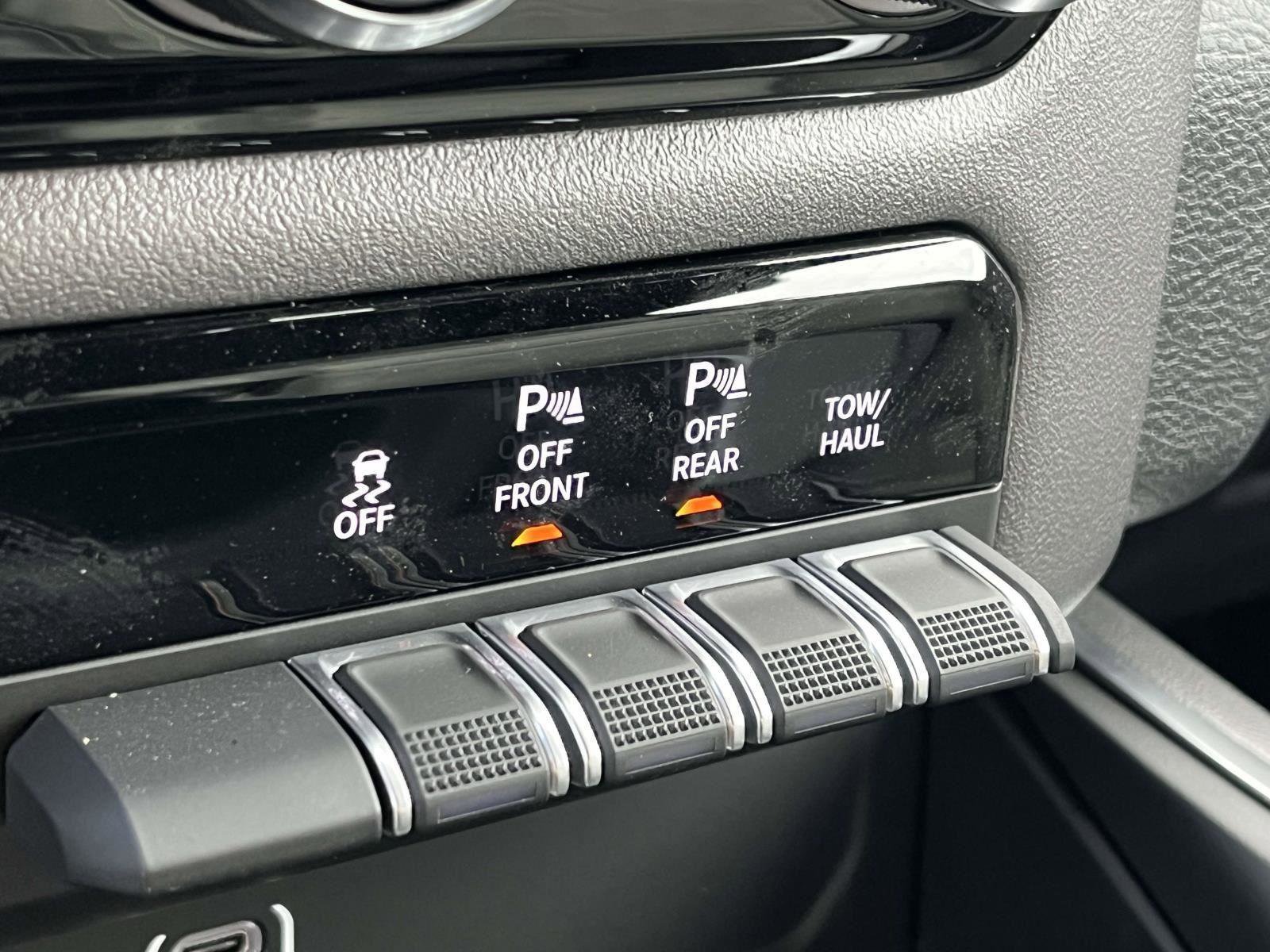 New 2026 RAM 1500 Express image 12