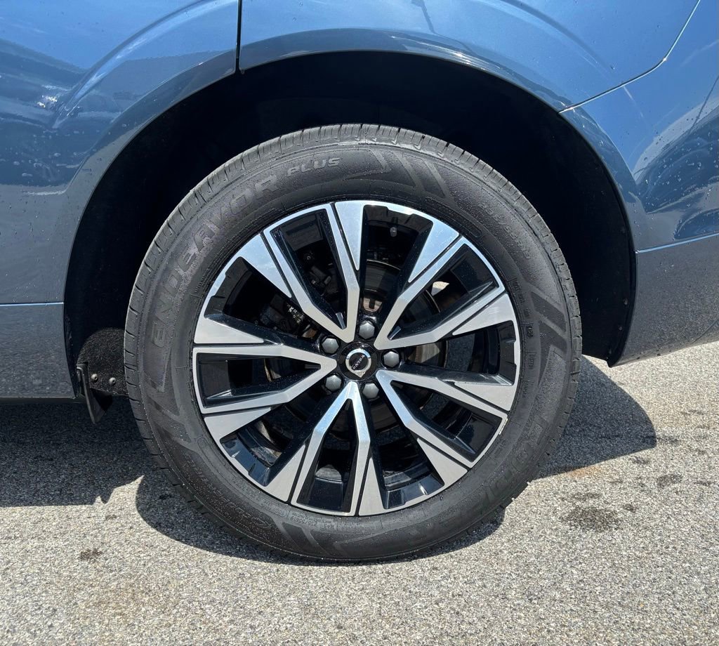 Used 2024 Volvo XC60 B5 Core w/ Climate Package AWD/4WD image 30