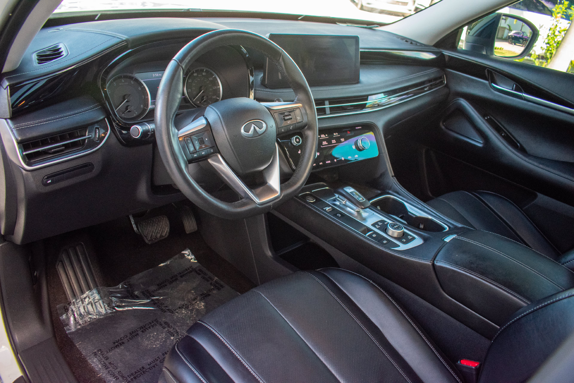 Certified 2024 INFINITI QX60 Pure FWD image 17