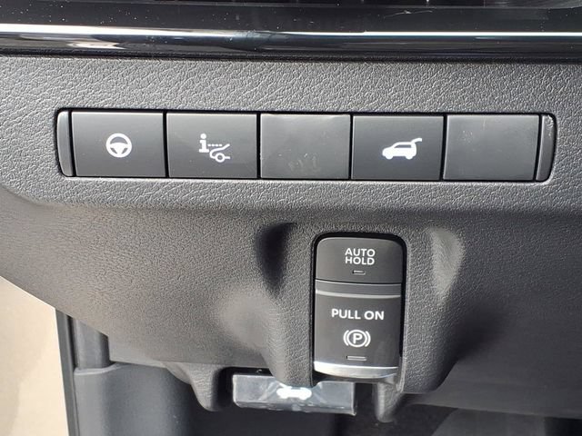 New 2026 Nissan Murano Platinum w/ Cargo Package AWD/4WD image 17