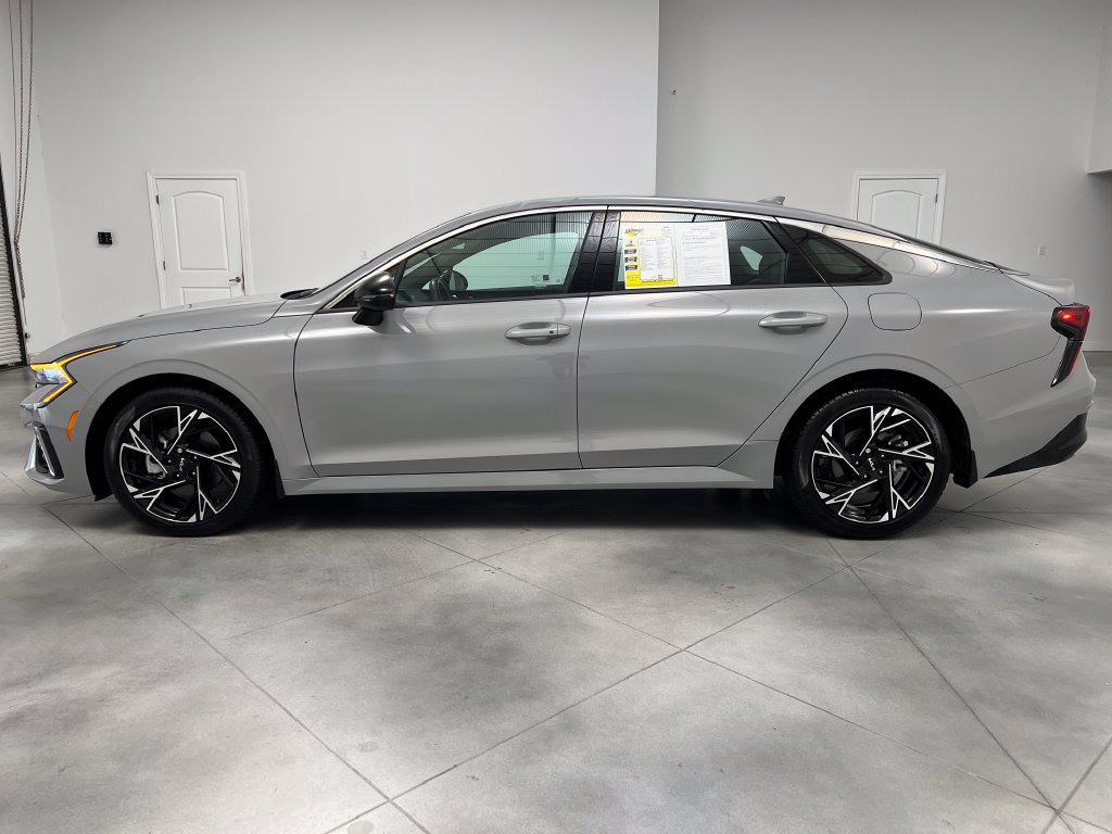 Used 2026 Kia K5 GT-Line w/ GT-Line Red Interior Package FWD image 5