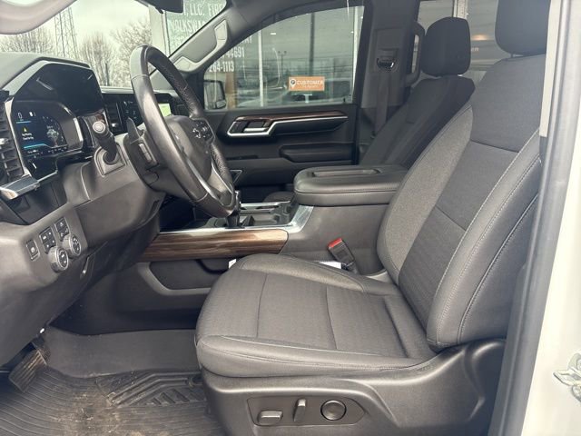 Used 2022 Chevrolet Silverado 1500 RST image 11