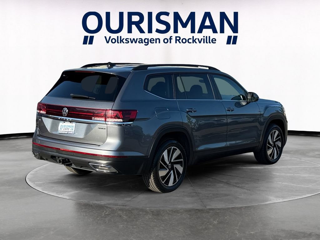 Used 2025 Volkswagen Atlas SE AWD/4WD image 6