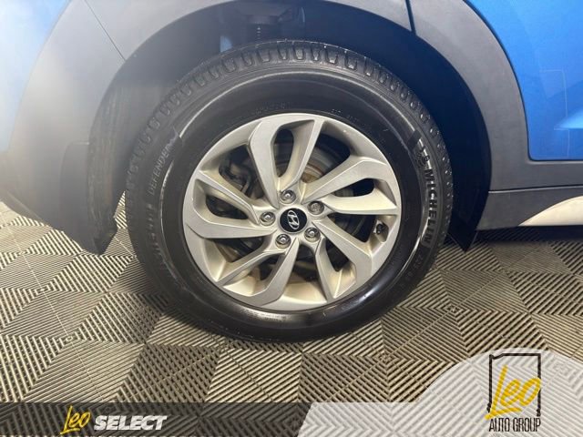 Used 2017 Hyundai Tucson SE AWD/4WD image 25