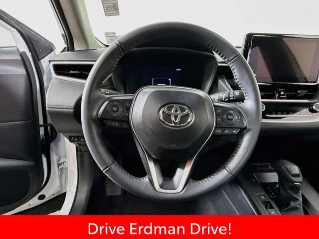 Certified 2026 Toyota Corolla Cross LE FWD image 11