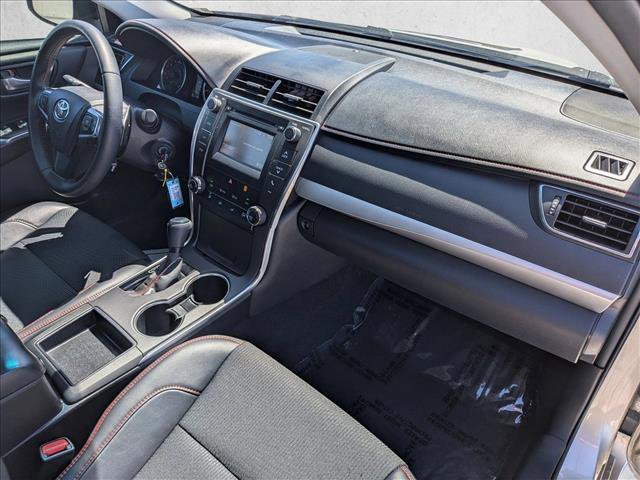 Used 2016 Toyota Camry SE FWD image 20