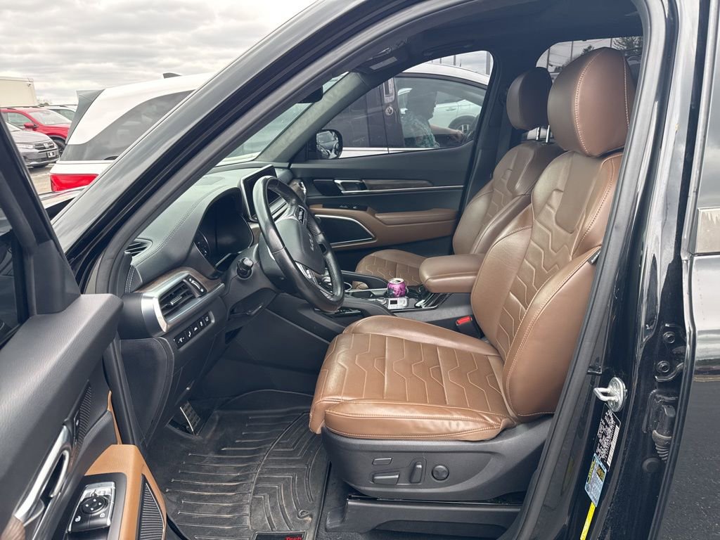 Used 2022 Kia Telluride SX w/ SX Prestige Package AWD/4WD image 2
