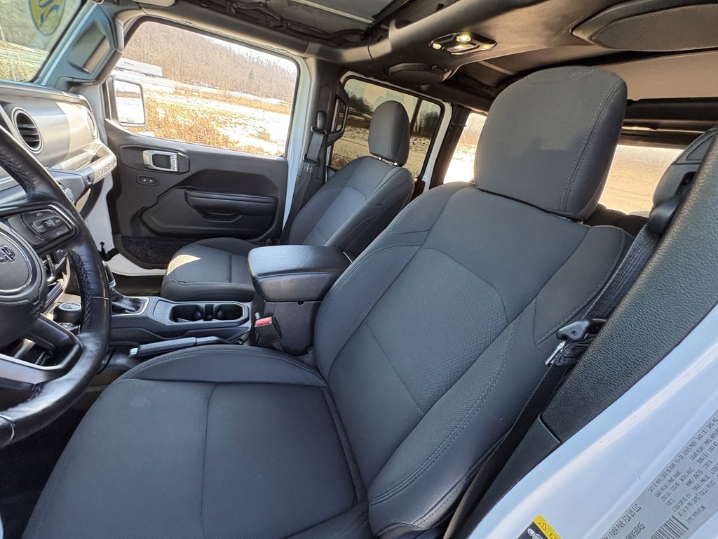 Used 2021 Jeep Wrangler Willys image 31