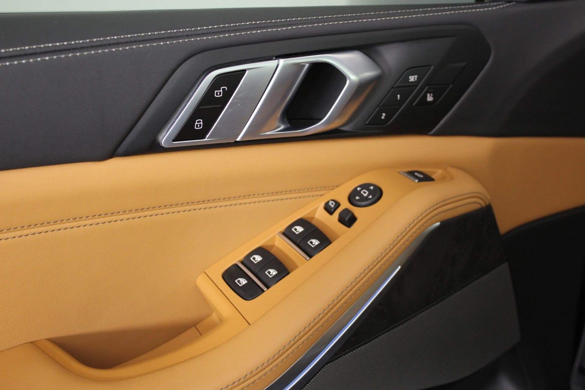 New 2026 BMW X5 xDrive50e w/ Executive Package AWD/4WD image 23