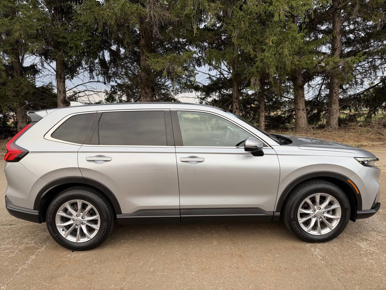 Used 2024 Honda CR-V EX-L image 26