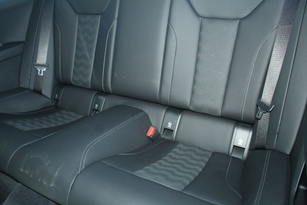 Used 2022 BMW M4 Coupe w/ Executive Package image 25