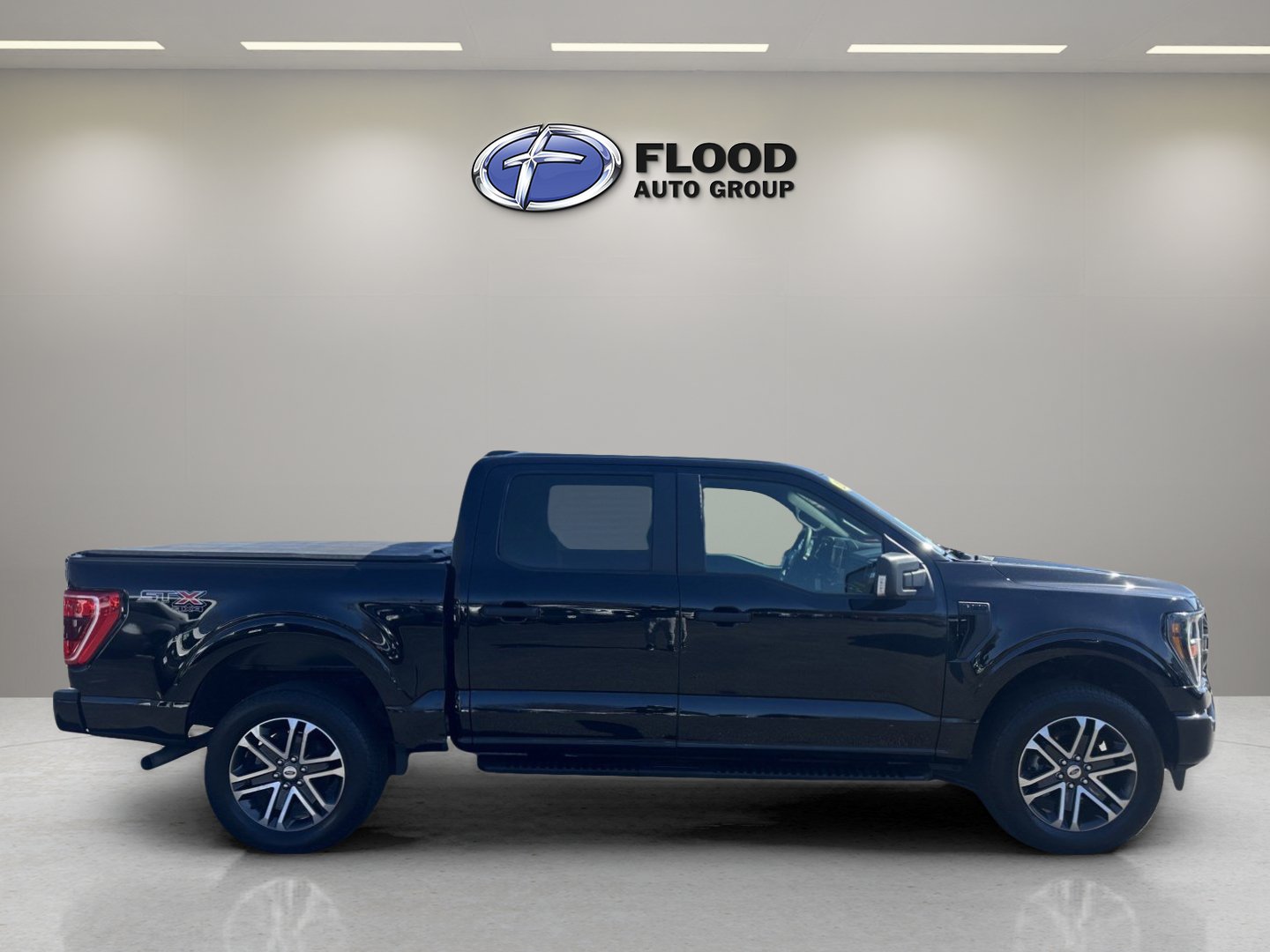 Certified 2023 Ford F150 XL w/ STX Appearance Package AWD/4WD image 4