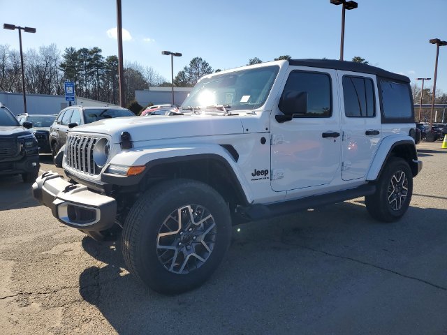 New 2026 Jeep Wrangler Unlimited Sahara AWD/4WD image 3
