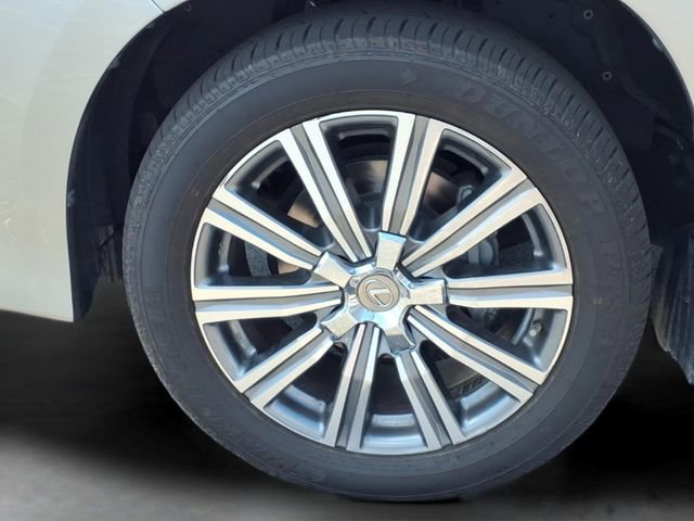 Used 2017 Lexus LX 570 4WD w/ Luxury Package image 19