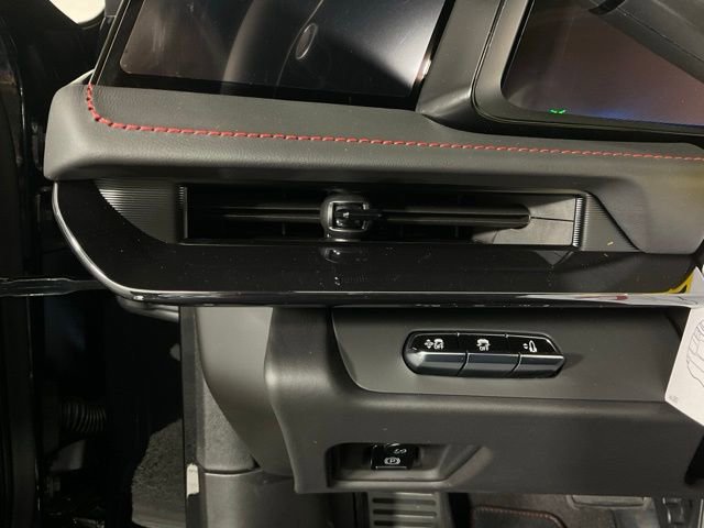 New 2026 Chevrolet Corvette Z06 w/ Stealth Interior Trim Package image 29