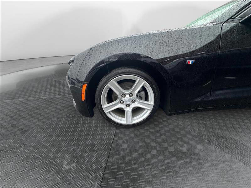 Used 2022 Chevrolet Camaro LT image 8