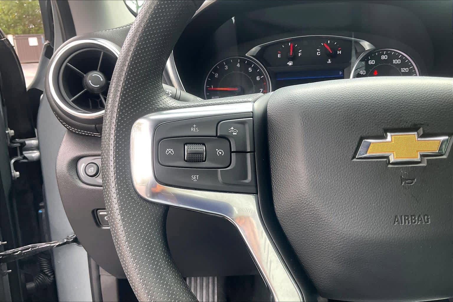 Used 2024 Chevrolet Blazer LT w/ Convenience Package FWD image 19