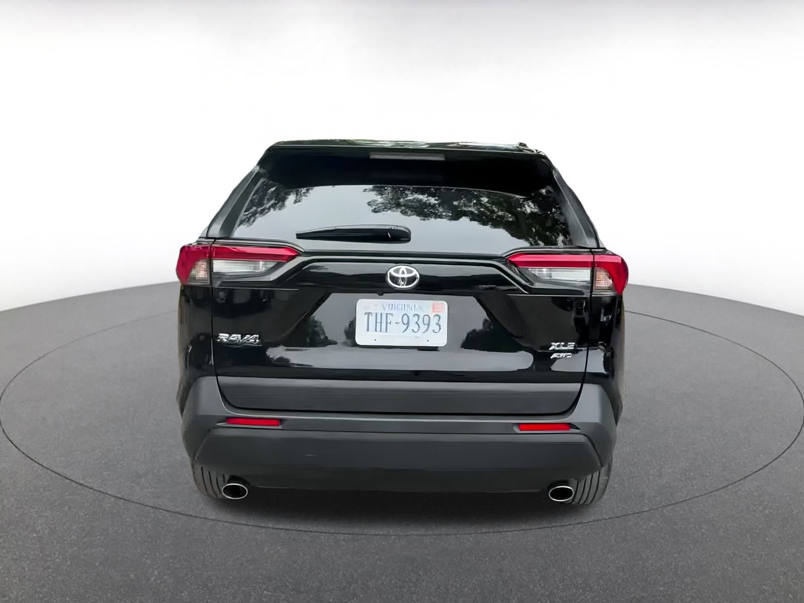 Used 2024 Toyota RAV4 XLE image 12