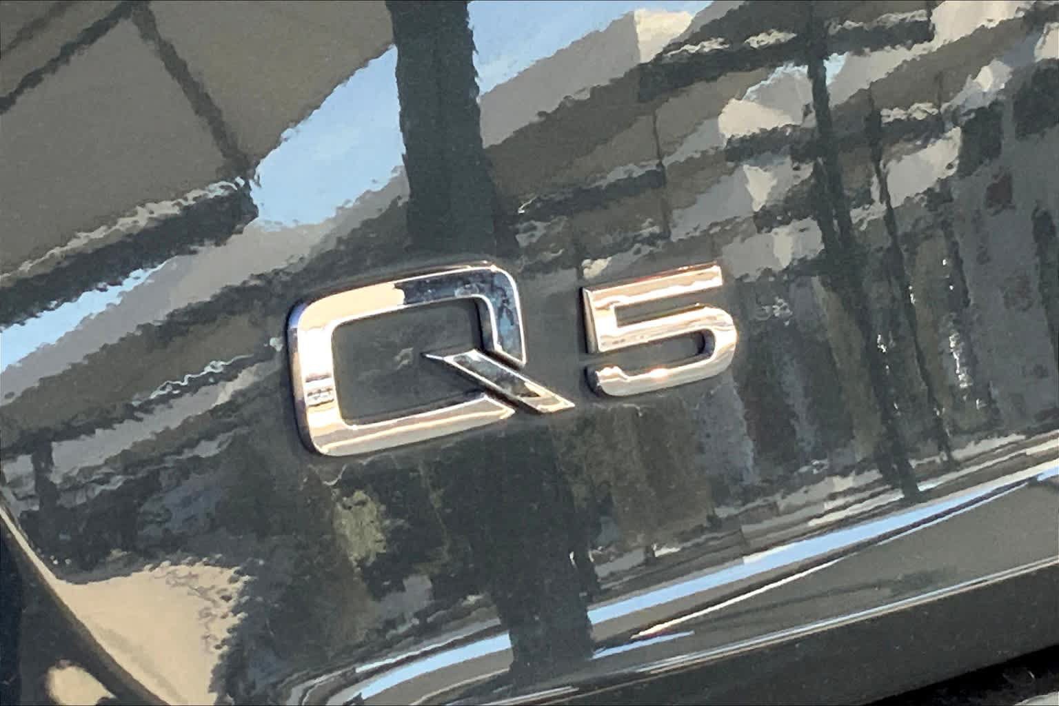 Used 2019 Audi Q5 2.0T Premium Plus w/ Premium Plus Package AWD/4WD image 28