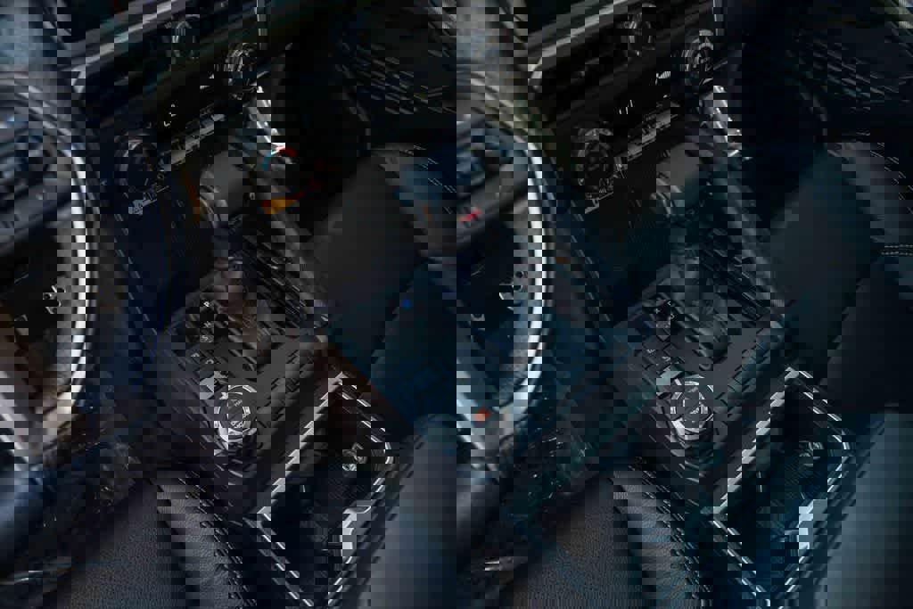 Used 2025 Toyota Tacoma TRD Sport w/ TRD Sport Upgrade Package image 22