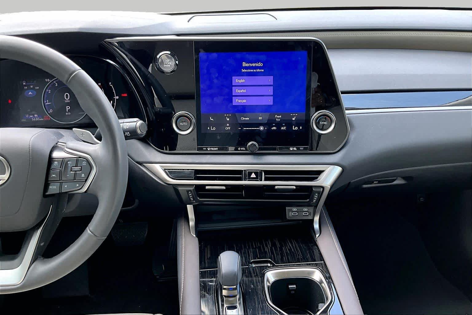 Used 2024 Lexus RX 350 FWD w/ Technology Package image 7