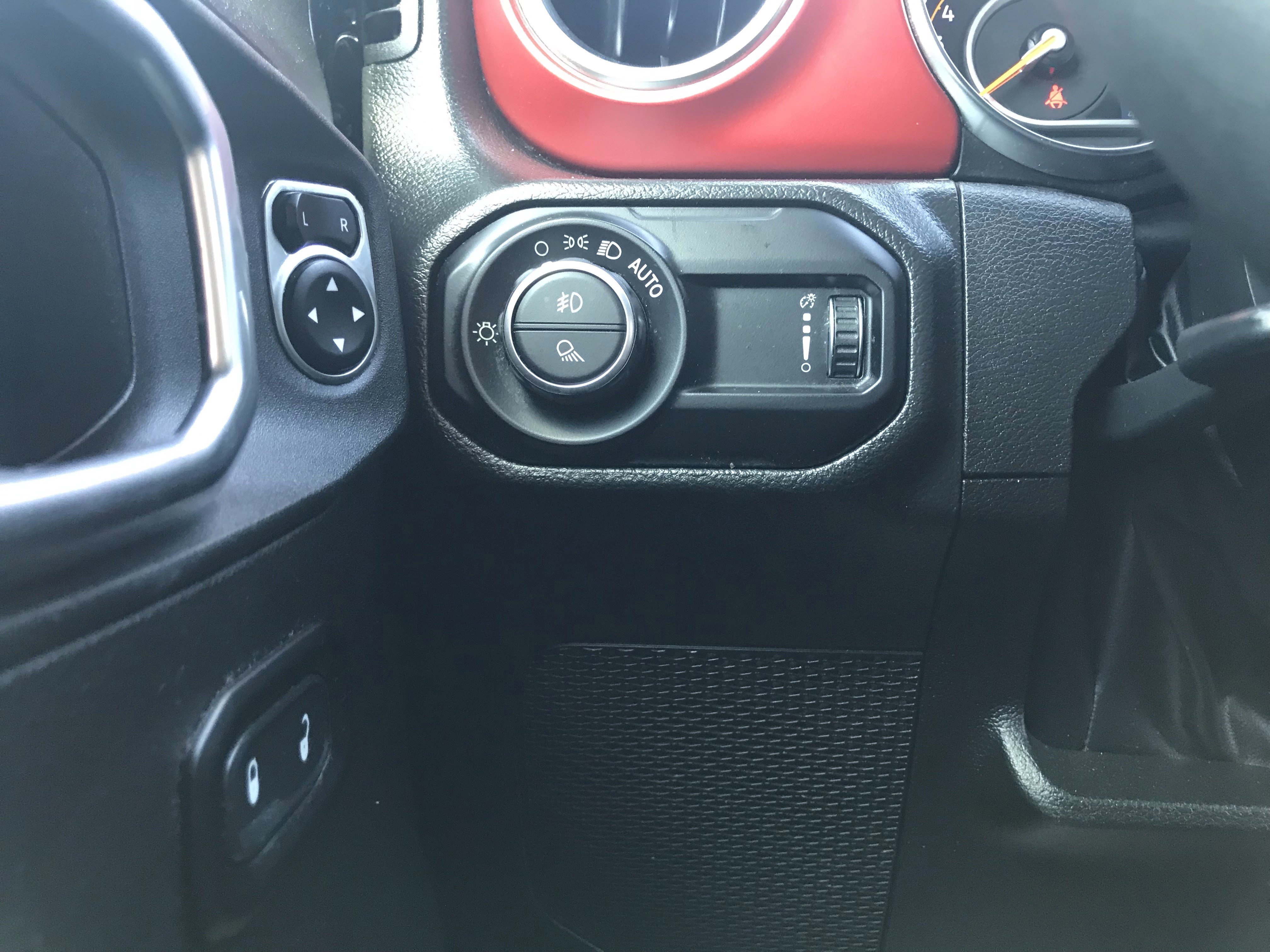 Used 2023 Jeep Gladiator Rubicon w/ Trailer Tow Package image 36