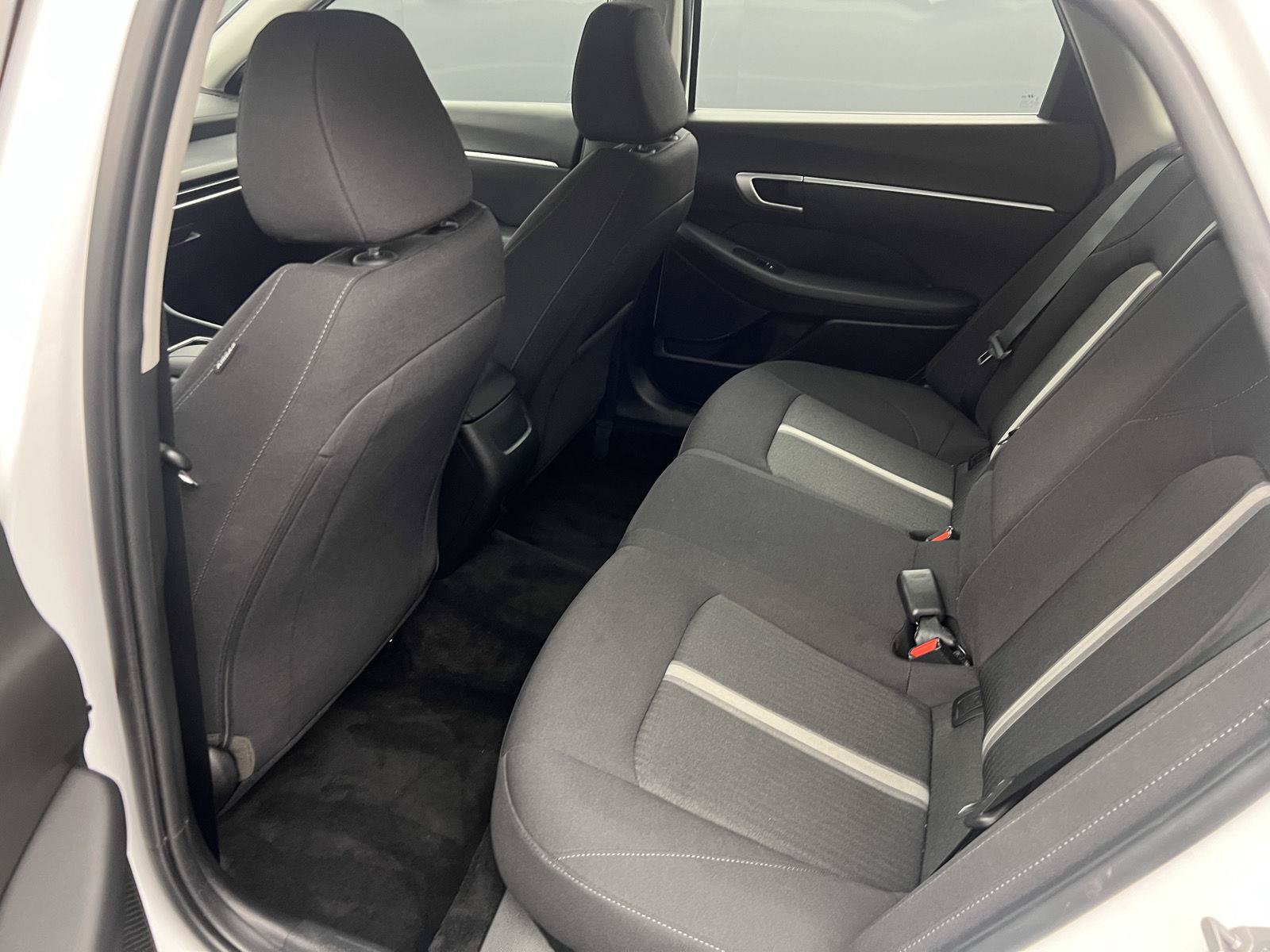 Used 2025 Hyundai Sonata SEL FWD image 16