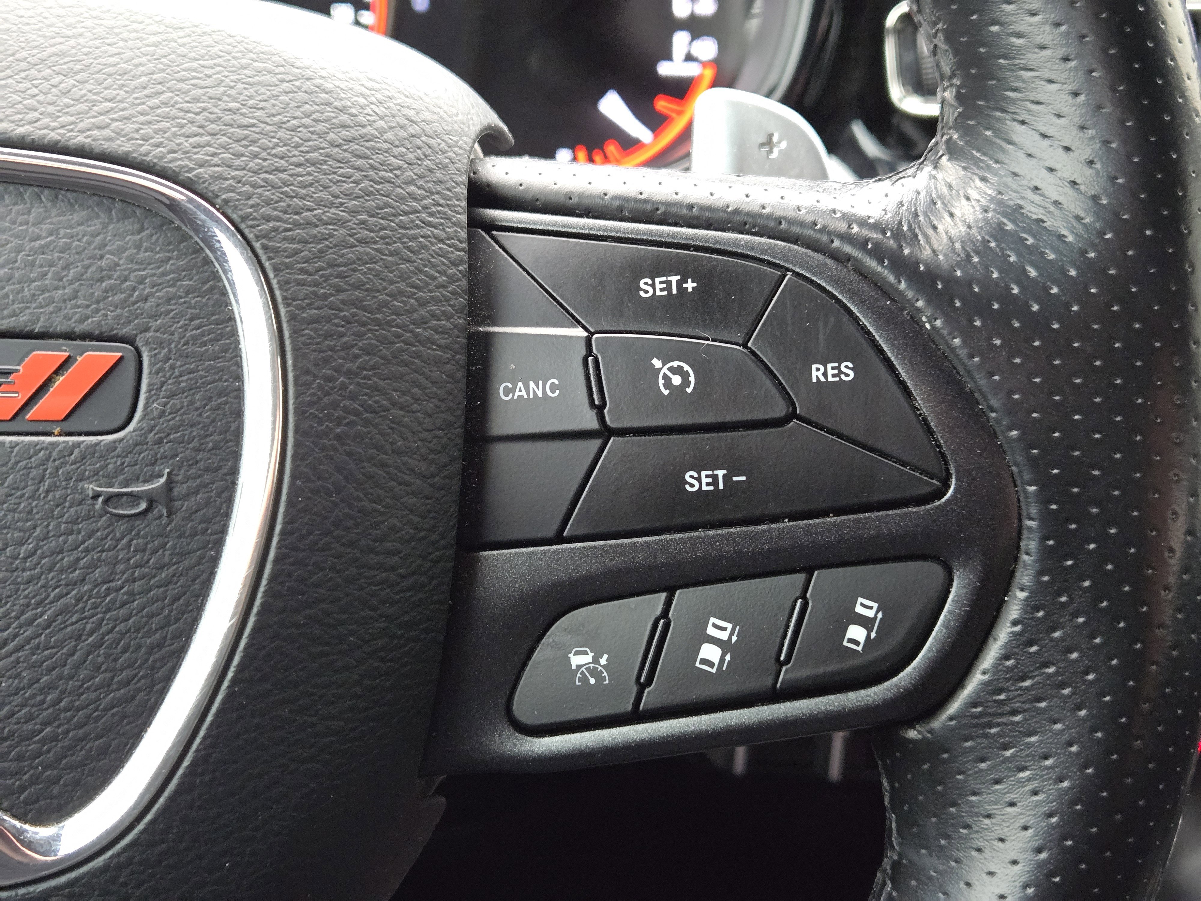 Used 2023 Dodge Durango GT image 31