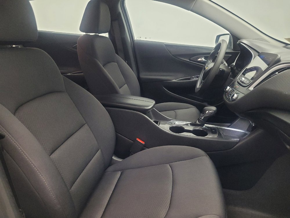 Used 2023 Chevrolet Malibu LT FWD image 21