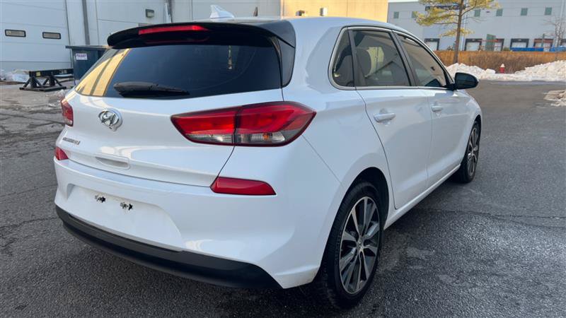 Used 2018 Hyundai Elantra GT FWD image 9
