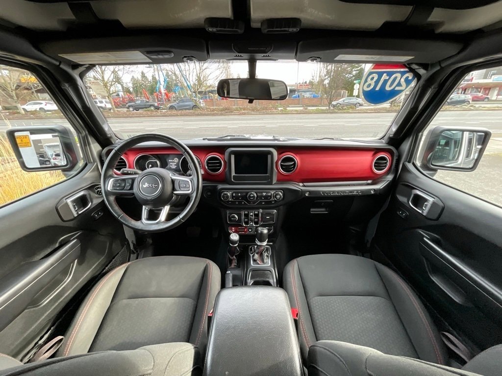 Used 2018 Jeep Wrangler Unlimited Rubicon w/ Cold Weather Group image 16