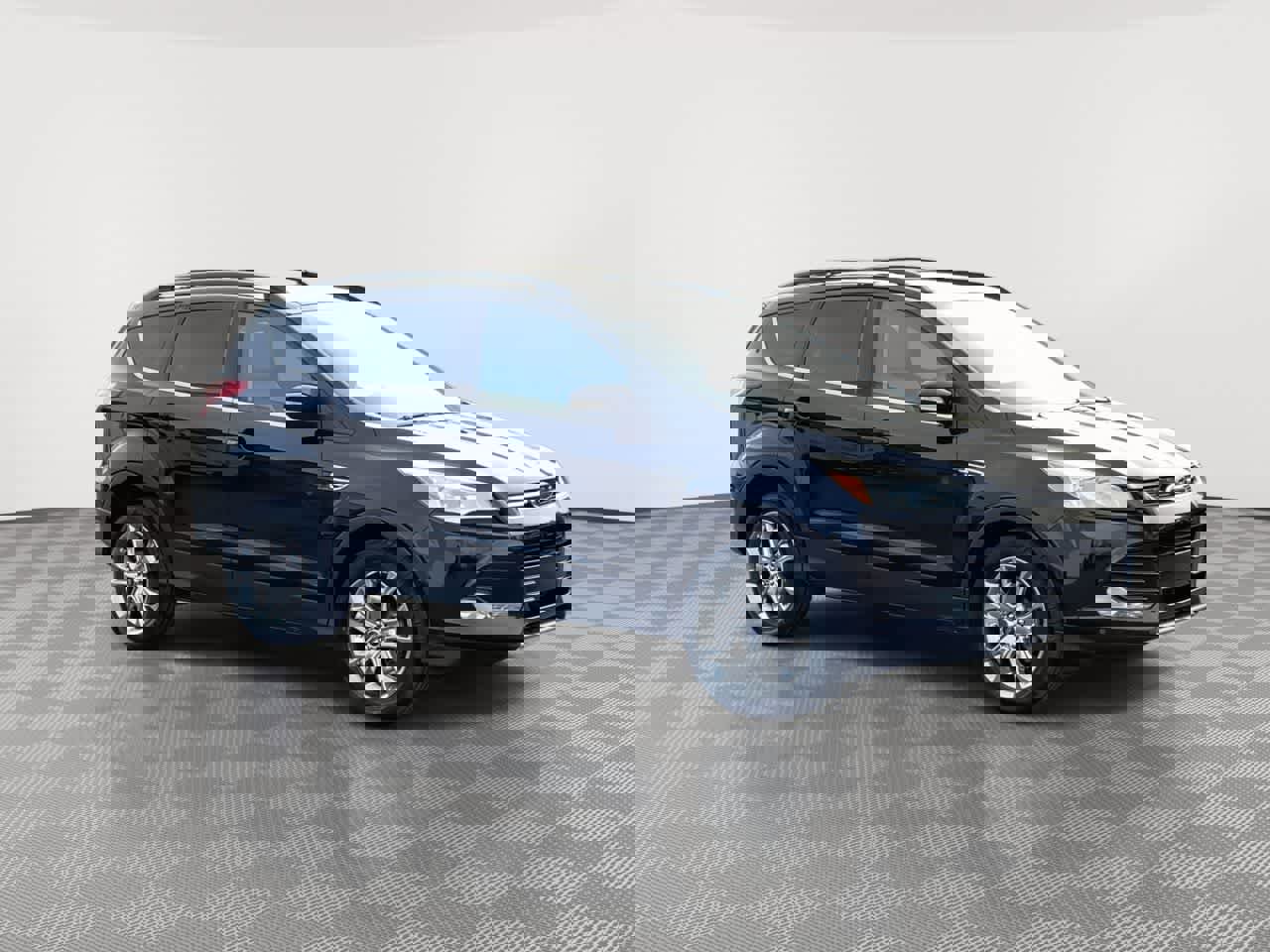 Used 2013 Ford Escape SEL image 2