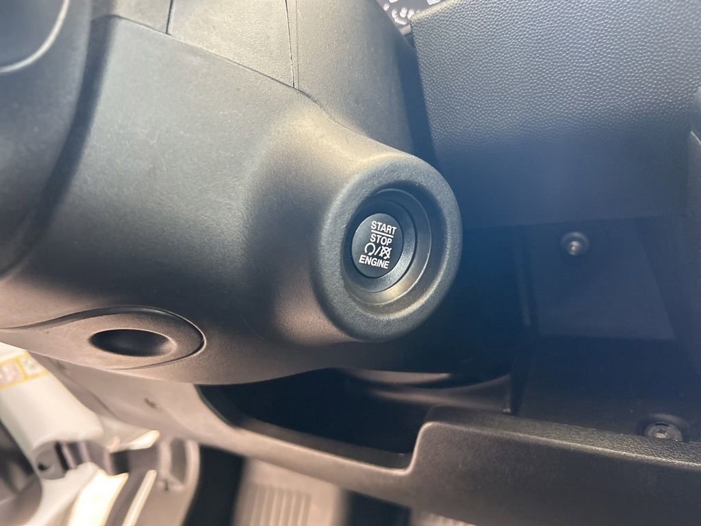 Used 2025 RAM ProMaster 2500 w/ Convenience Group FWD image 48