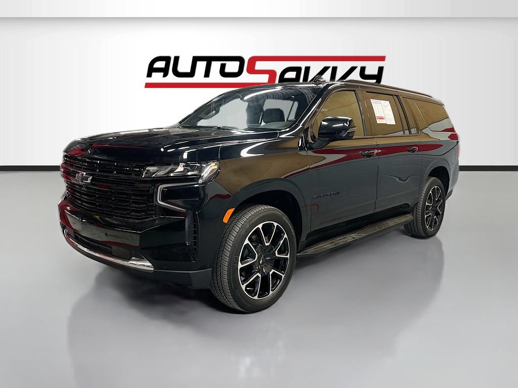 Used 2024 Chevrolet Suburban RST w/ Sport Performance Package AWD/4WD image 3