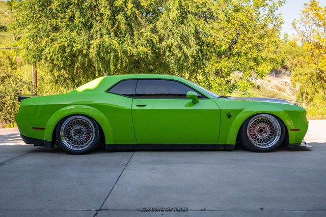 Used 2019 Dodge Challenger SRT Hellcat Redeye RWD image 9