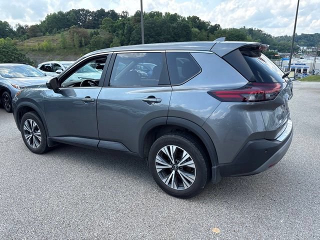 Used 2023 Nissan Rogue SV AWD/4WD image 3