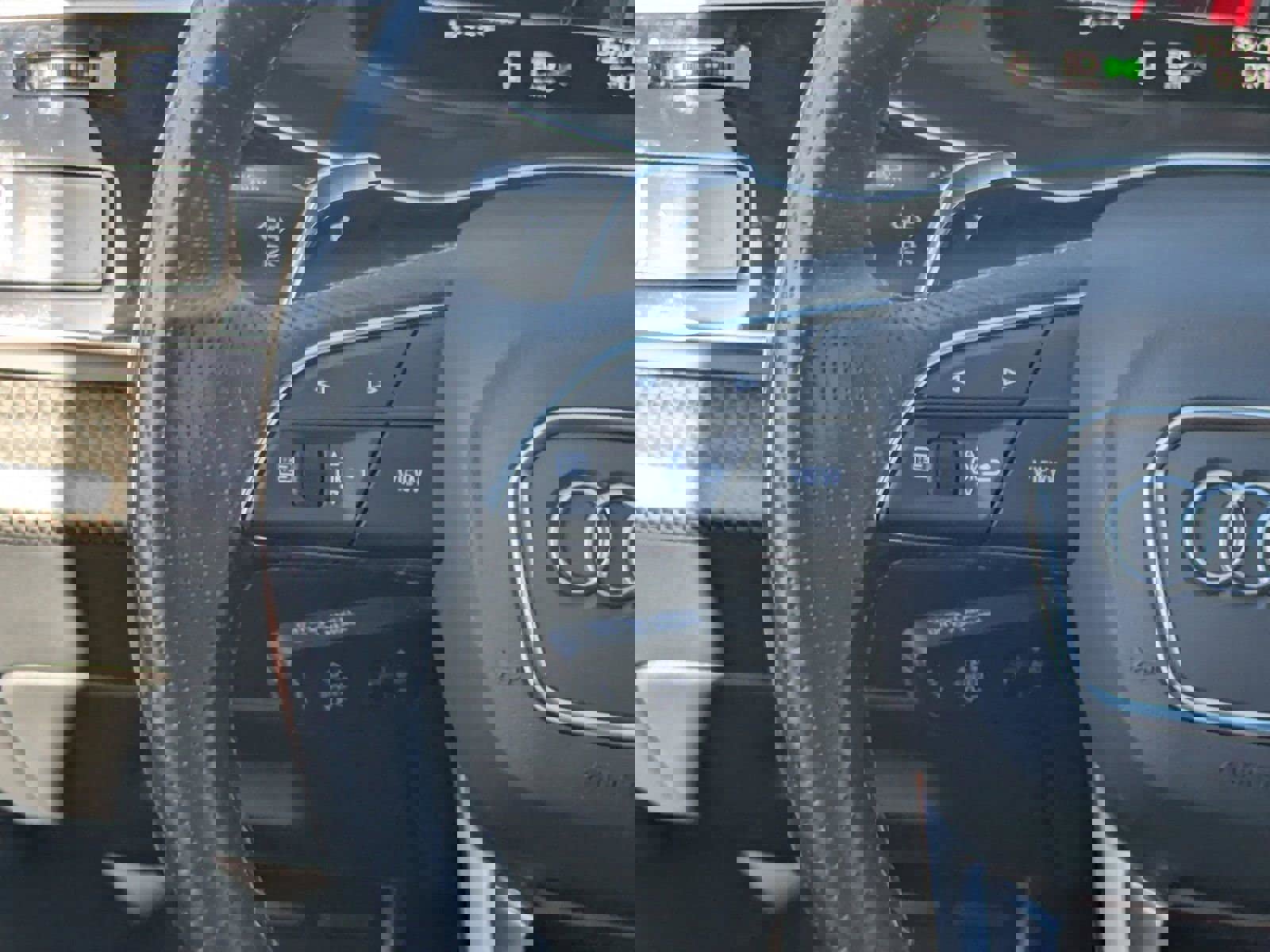 Used 2022 Audi RS Q8 image 20