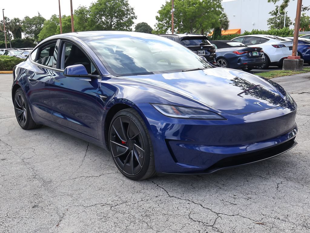 Used 2024 Tesla Model 3 Performance AWD/4WD image 2