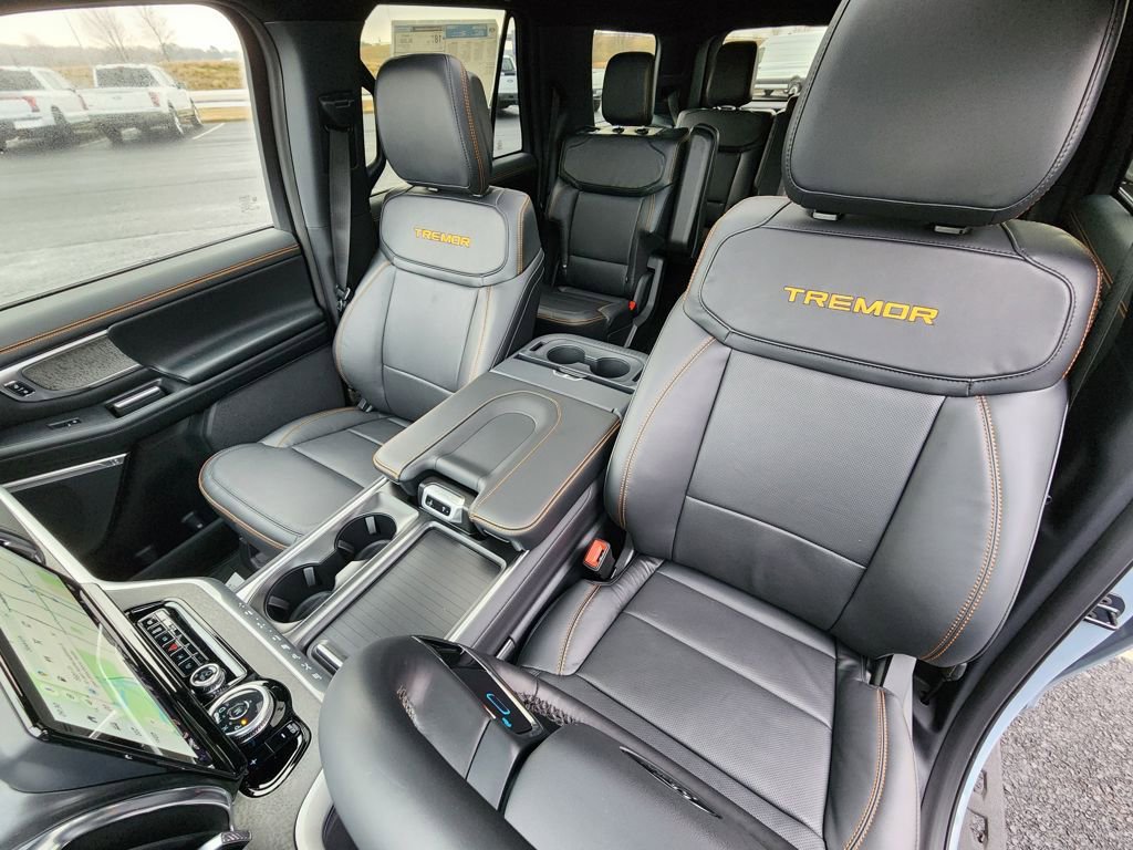 New 2026 Ford Expedition Tremor image 11